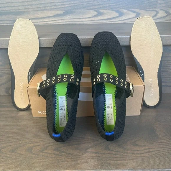 Rothy's Max Buckle Mary Jane flat in Black Mesh Size 7 - Like New! - Picture 6 of 14